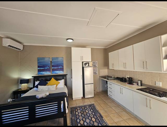 0.5 BEDROOM STUDIO APARTMENT TO LET IN SHAKAS ROCK